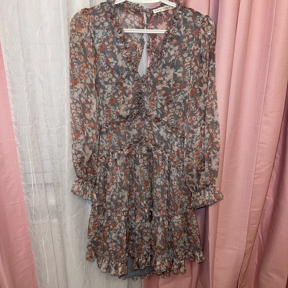 Dress - Picture 1 of 4